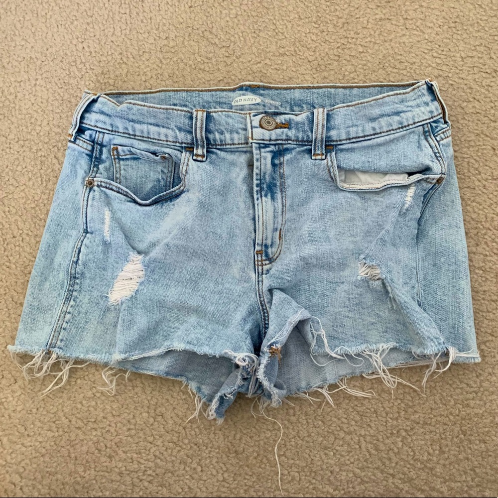 Old Navy Boyfriend Jean Shorts